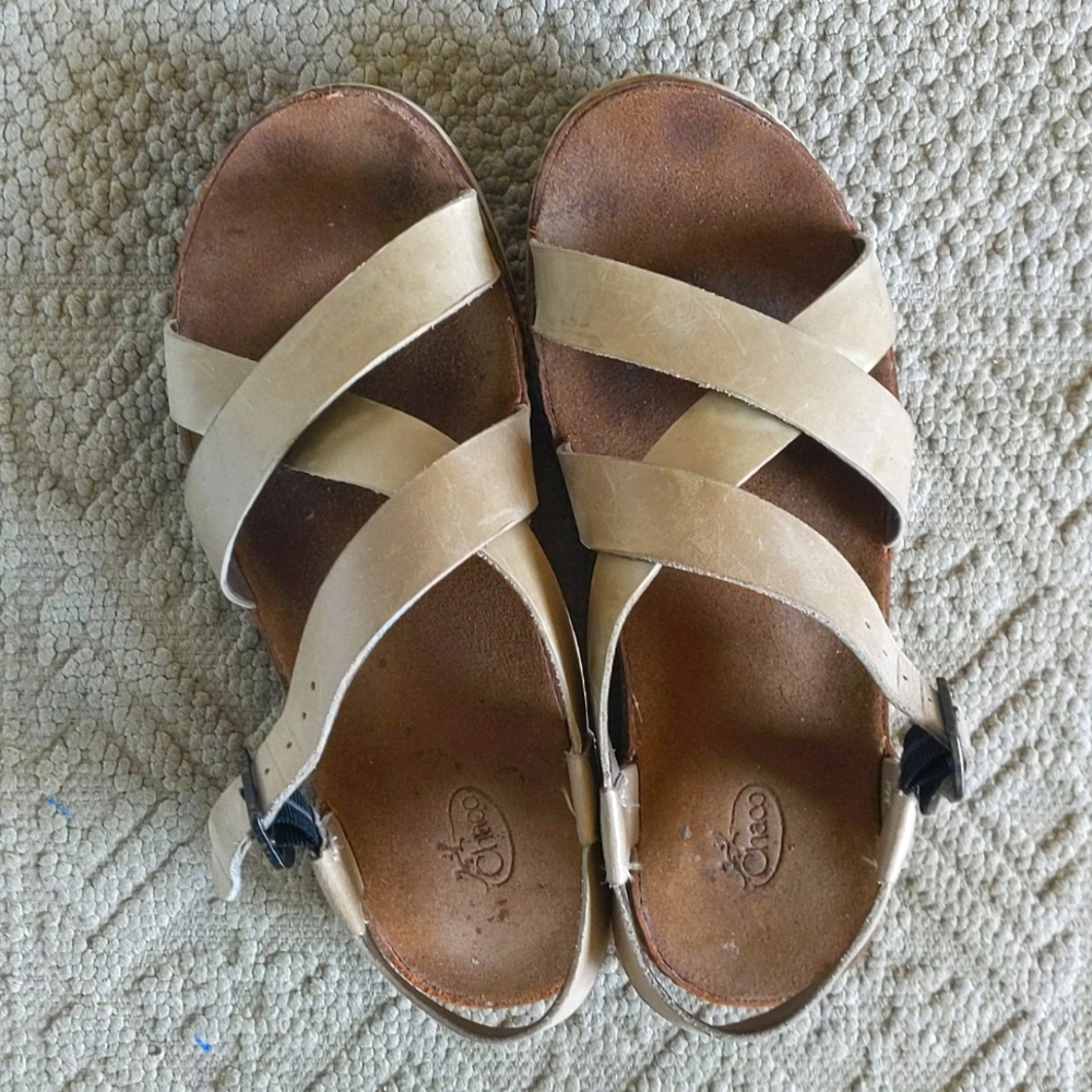 Chaco Women's Leather strap sandals